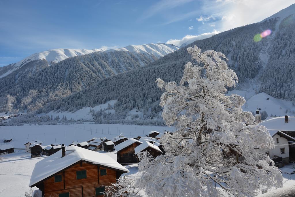 Hotel Restaurant Walliser Sonne Reckingen Екстериор снимка