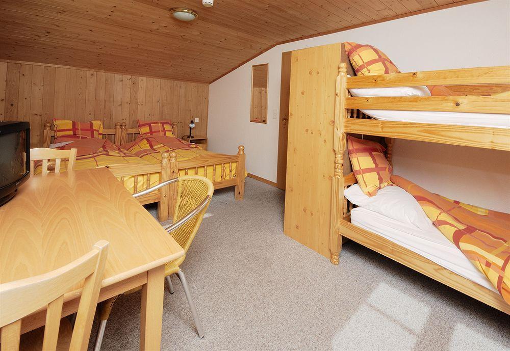 Hotel Restaurant Walliser Sonne Reckingen Екстериор снимка