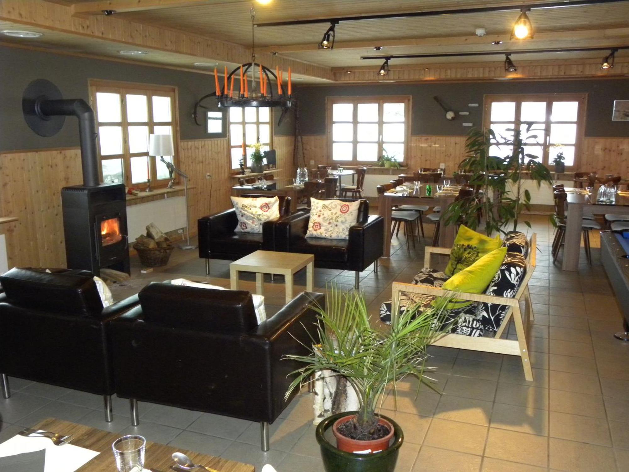 Hotel Restaurant Walliser Sonne Reckingen Екстериор снимка